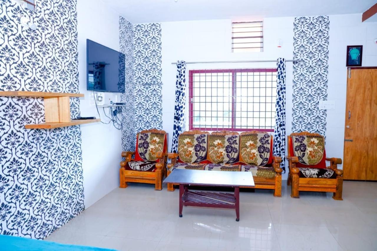 Staymaker Kotian Guest House Madikeri Ngoại thất bức ảnh